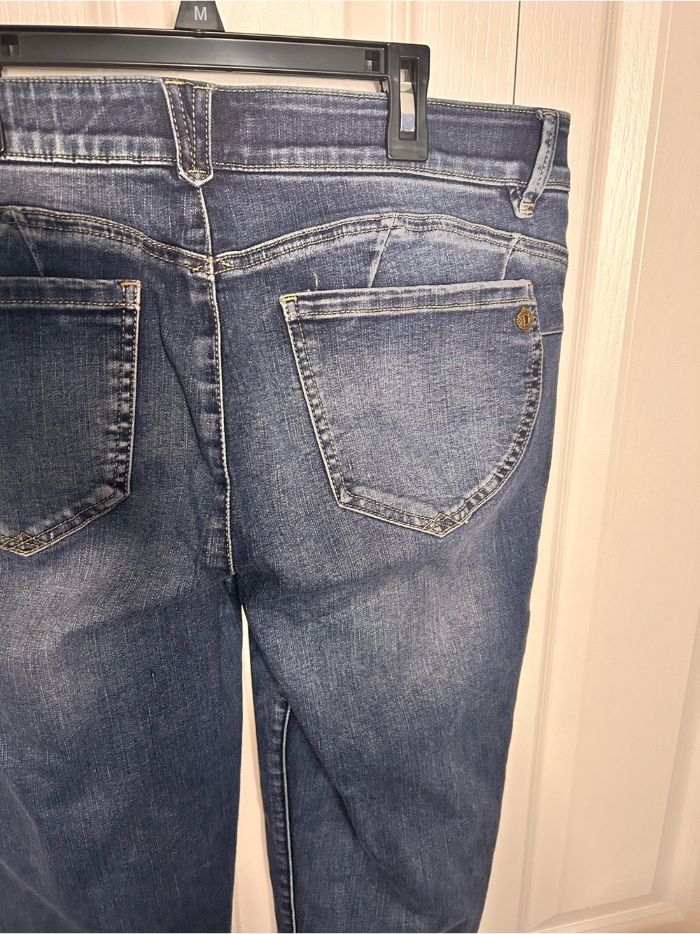 Democracy Women’s Size 14 Ab Solution Dark Blue Distressed Skinny Jeans Stretch - Picture 4 of 6